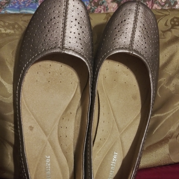 Naturalizer Shoes - Womens shoes